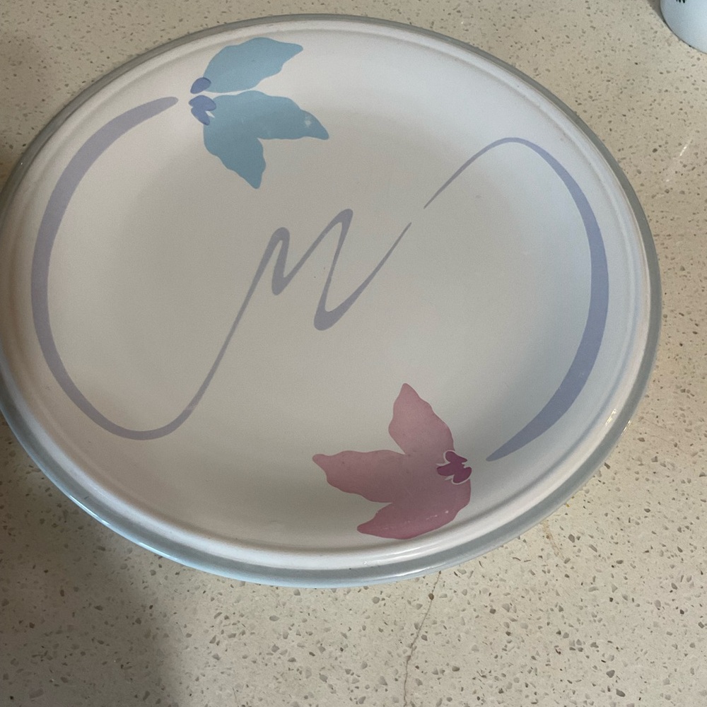 Studio Nova Plate Villager